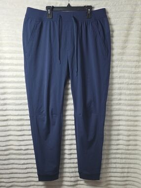 0333 Ten Thousand Tech Joggers; Large